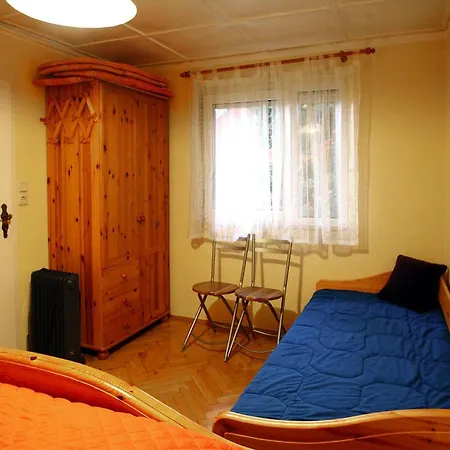 Ferienhaeusel, Oybin Hain (Saxony)