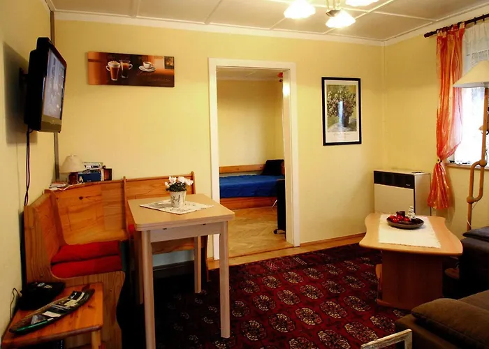 Ferienhaeusel, Oybin *